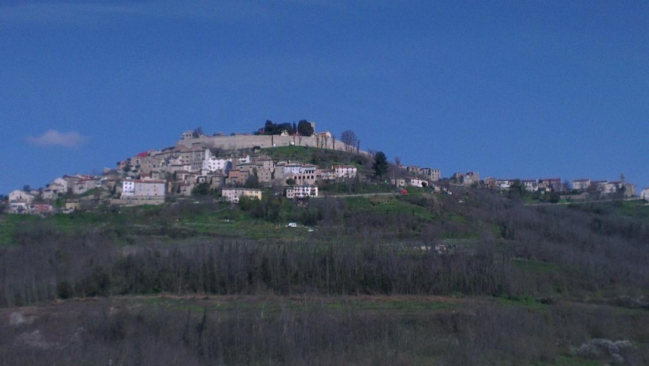 Вилла Ruine-Motovun Dh Экстерьер фото